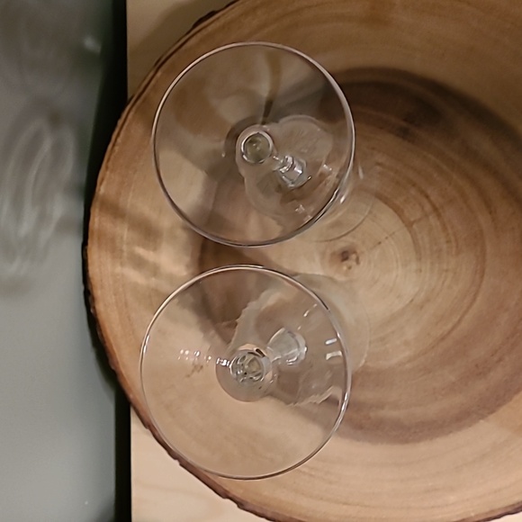 *closet clearout* 2/$20 Vintage Tulip Champagne flutes - Picture 3 of 4